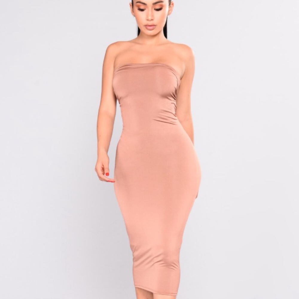 Fashion nova ruched me right dress